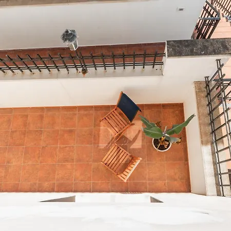Casa Genoves Feriehus *
