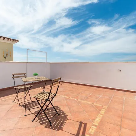 Casa Genoves Feriehus *